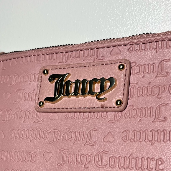 Juicy Couture Dusty Pink Large Wristlet/Wallet - Picture 3 of 9